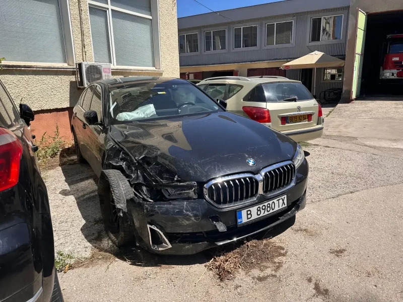 BMW 530 G30, снимка 1 - Автомобили и джипове - 48877486