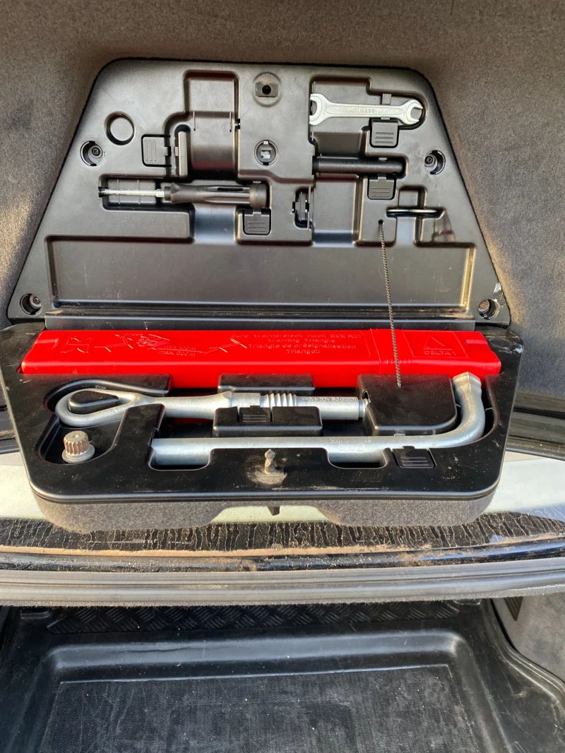 Audi A8 D3 4E 4.2i Long, снимка 14 - Автомобили и джипове - 52372340