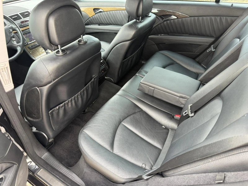 Mercedes-Benz E 280 4 matic FACE Топ състояние, снимка 10 - Автомобили и джипове - 52541043