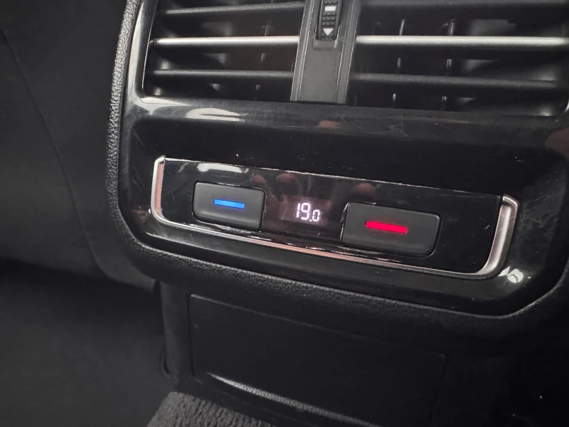 VW Passat 2.0TDI ИТАЛИЯ, снимка 9 - Автомобили и джипове - 52878892