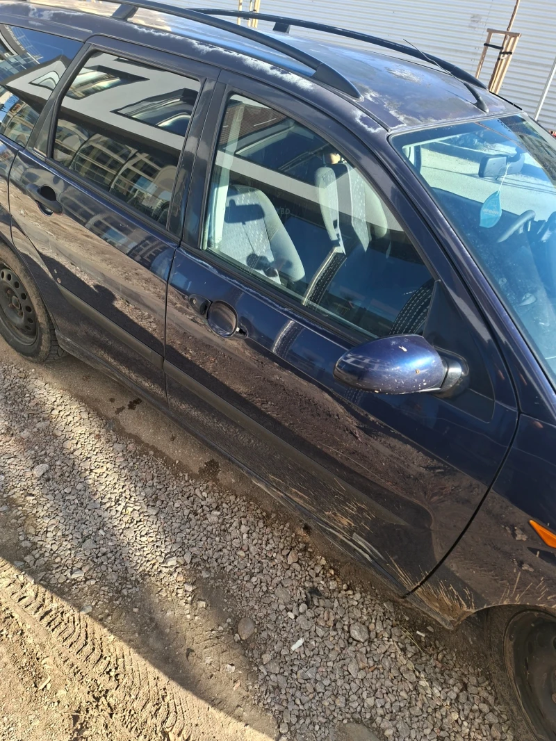 Ford Focus 1.6 , снимка 3 - Автомобили и джипове - 53051846