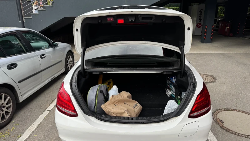 Mercedes-Benz C 350, снимка 8 - Автомобили и джипове - 52928806