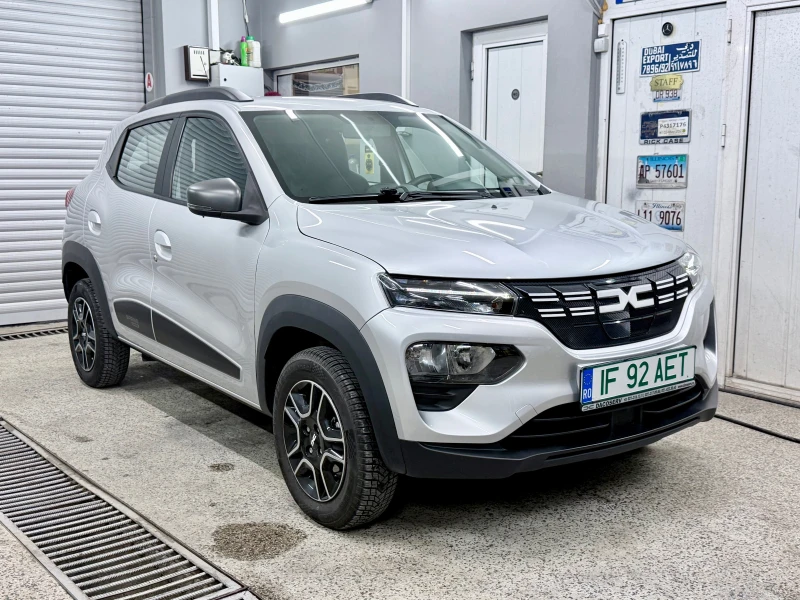 Dacia Spring Expression* 45k.c.CCS* Гаранция* Лизинг* , снимка 5 - Автомобили и джипове - 52952815