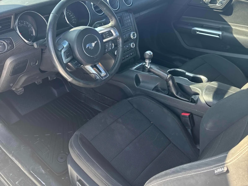 Ford Mustang 3.7 V6* MANUAL* RWD* CARFAX* АВТО КРЕДИТ* , снимка 8 - Автомобили и джипове - 53327351