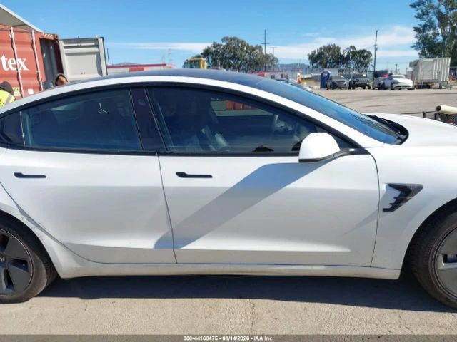 Tesla Model 3, снимка 12 - Автомобили и джипове - 53894063