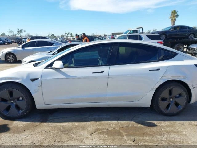 Tesla Model 3, снимка 13 - Автомобили и джипове - 53894063