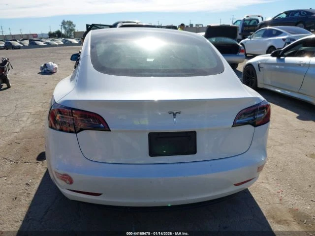 Tesla Model 3, снимка 15 - Автомобили и джипове - 53894063