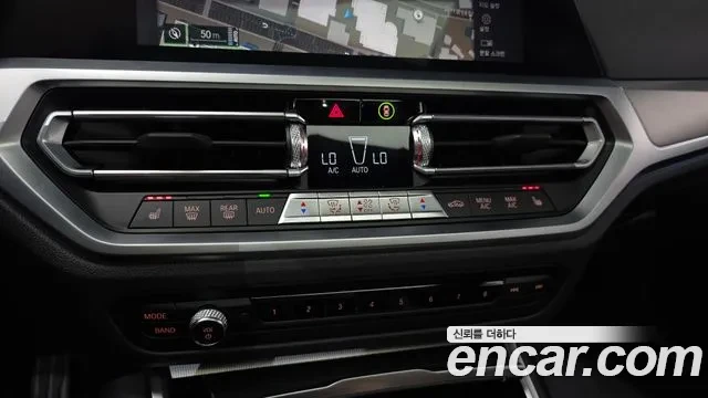 BMW 320 M Sport, снимка 17 - Автомобили и джипове - 54322241