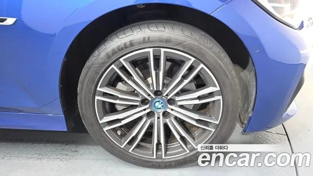 BMW 320 M Sport, снимка 7 - Автомобили и джипове - 54322241