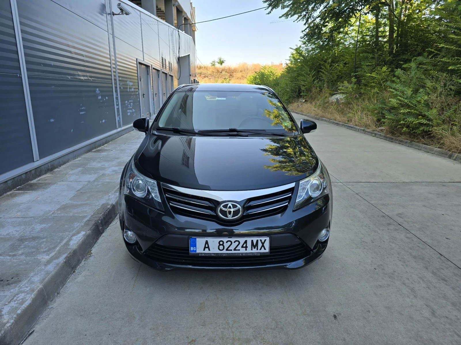 Toyota Avensis 2.2 DCat Luxury edition - изображение 5