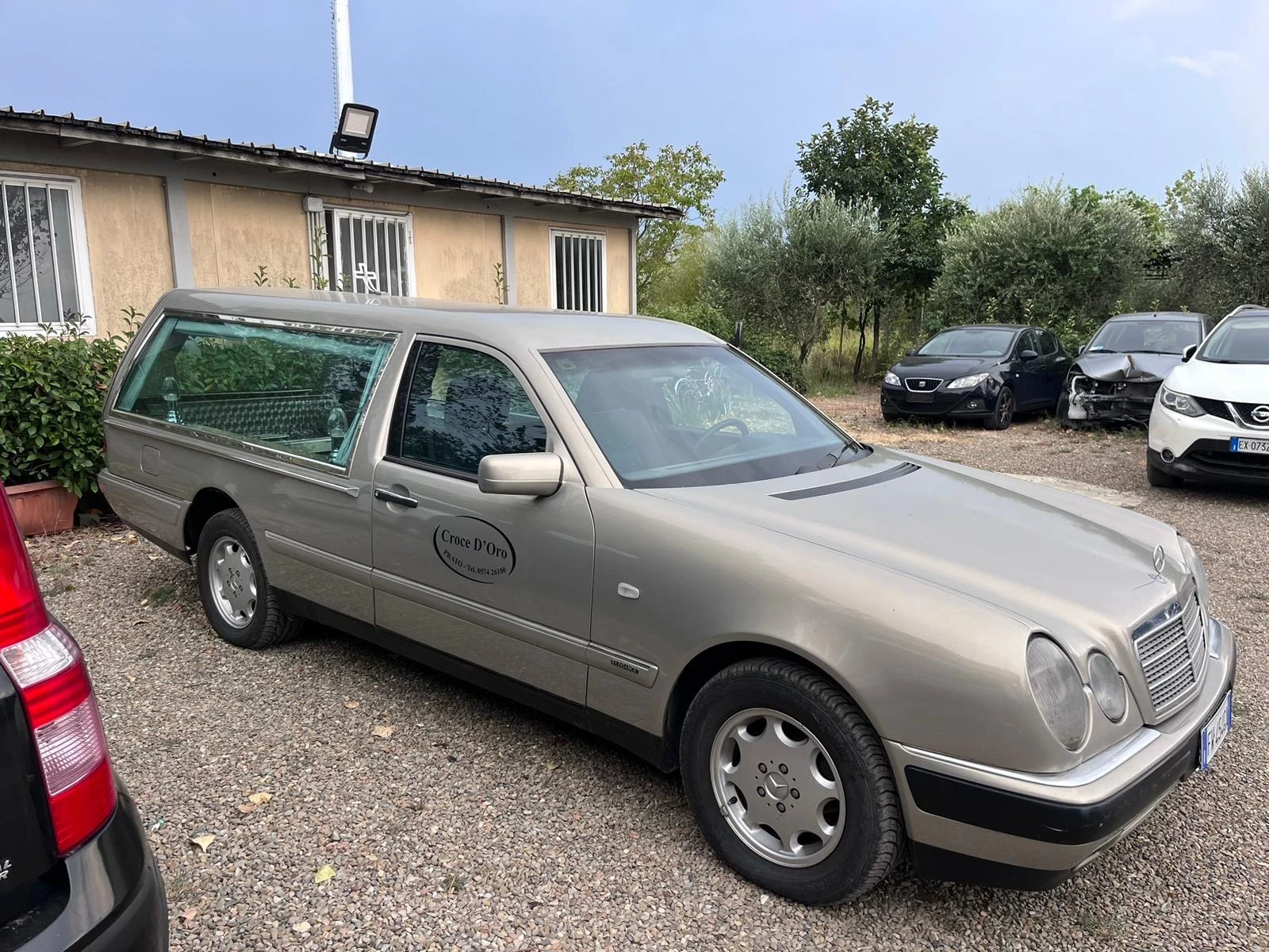 Mercedes-Benz E 250 110 к.с. 190 000 km  - изображение 2