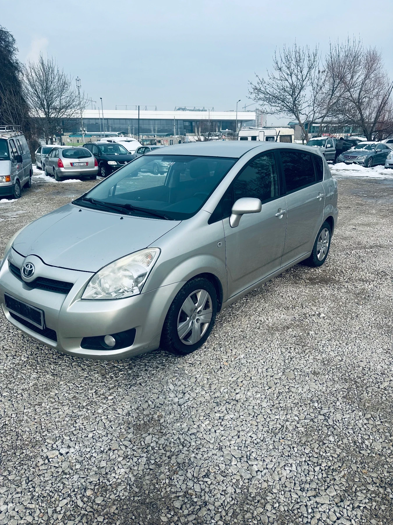 Toyota Corolla verso 2.2D4-D, NAVI, Face lift, 7места, Нов внос - [1] 