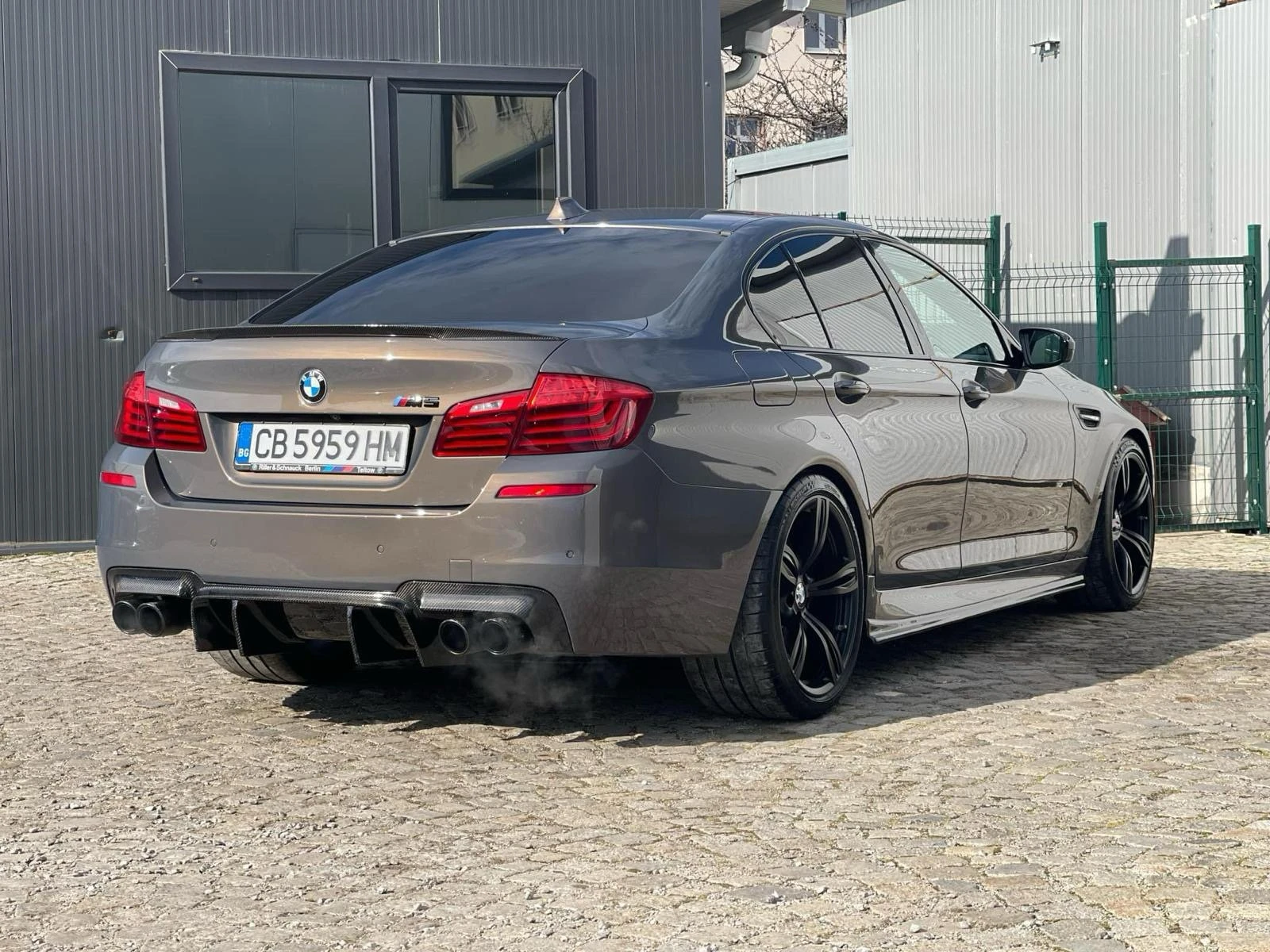 BMW M5 ЛИЗИНГ - изображение 2