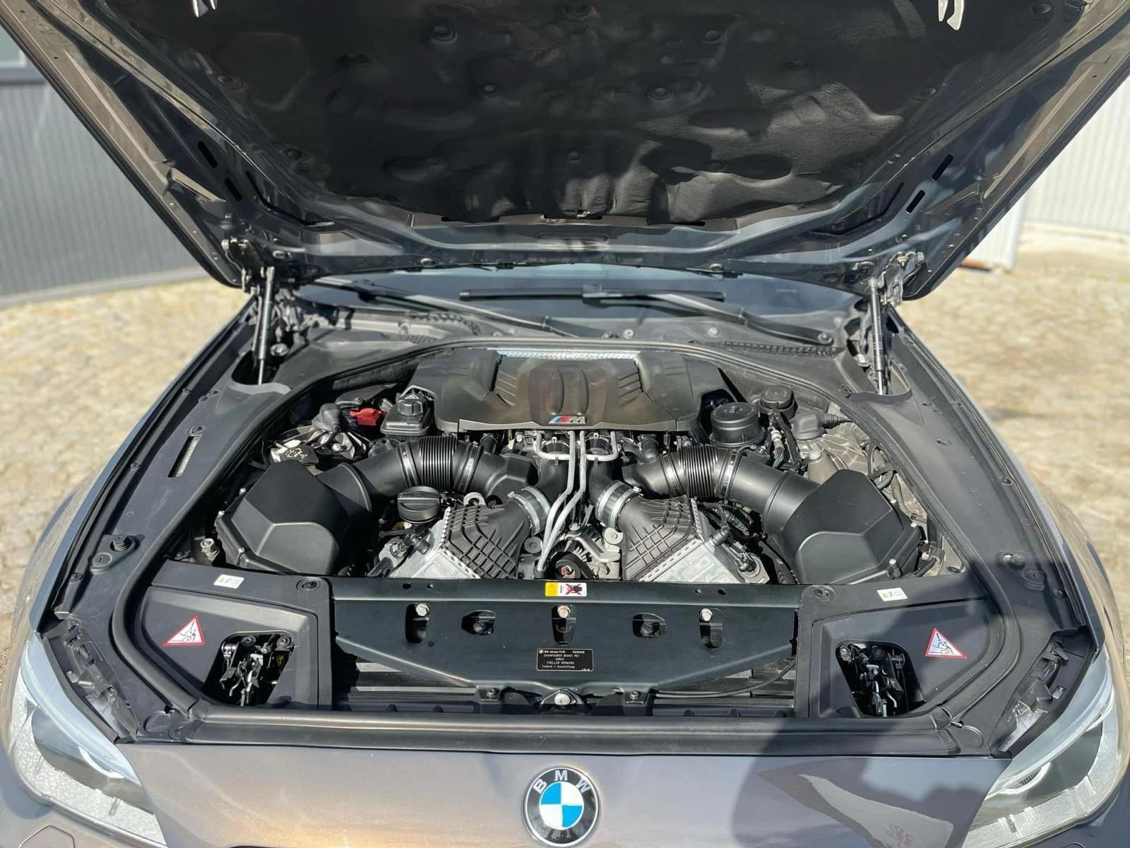BMW M5 ЛИЗИНГ - изображение 7