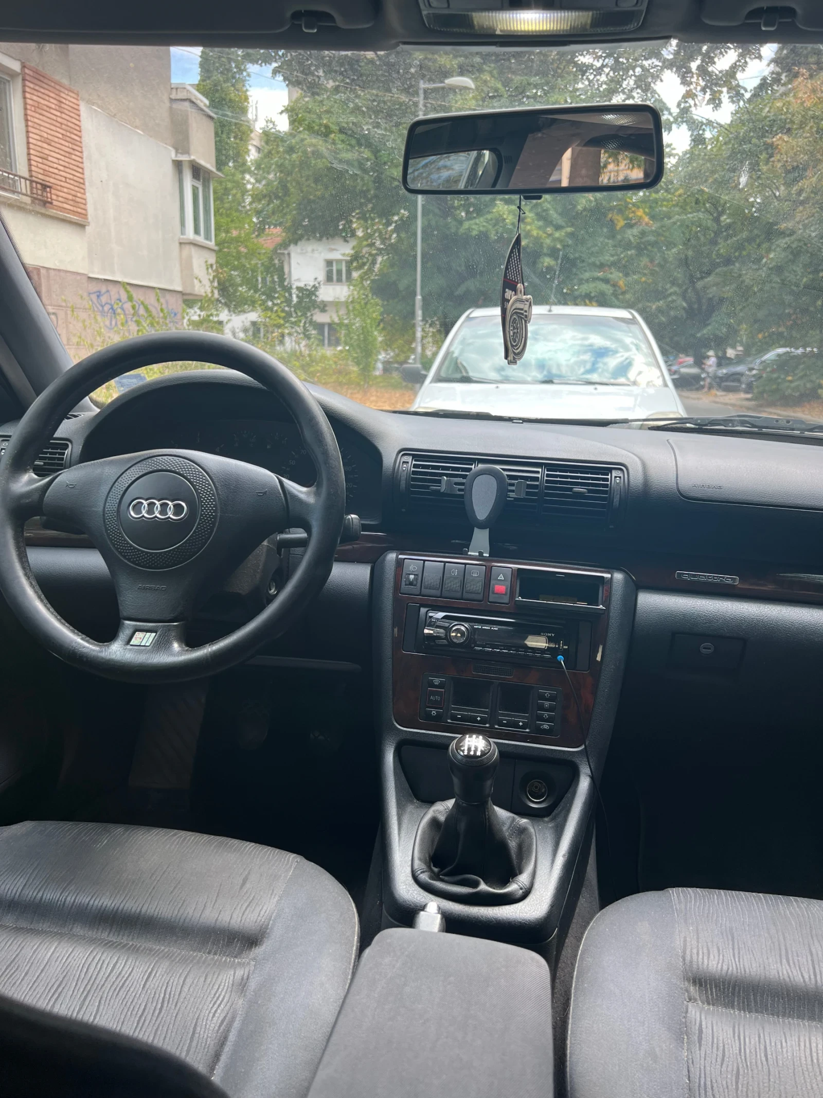 Audi A4  - изображение 7