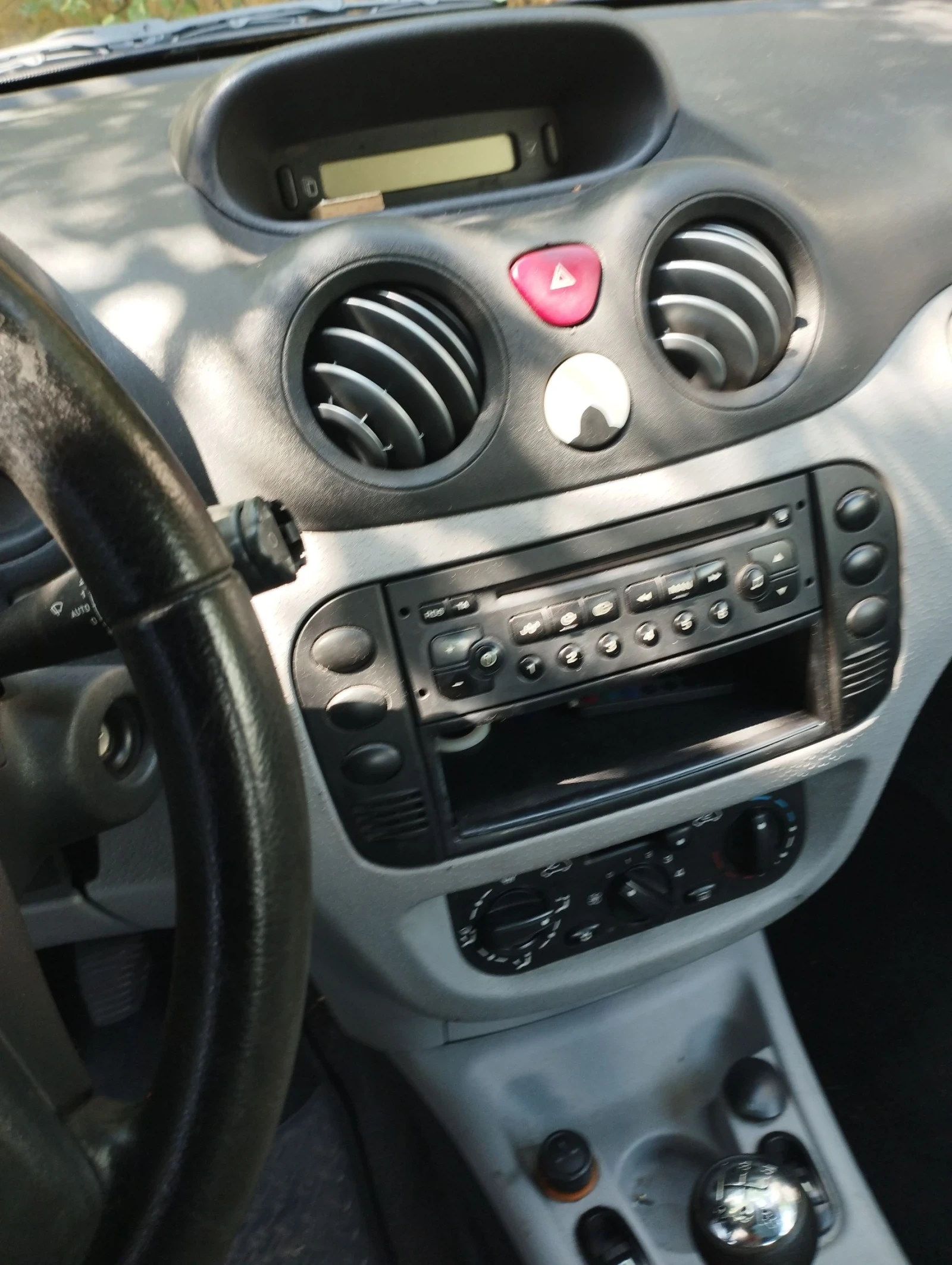 Citroen C3 pluriel 1.4 - изображение 8
