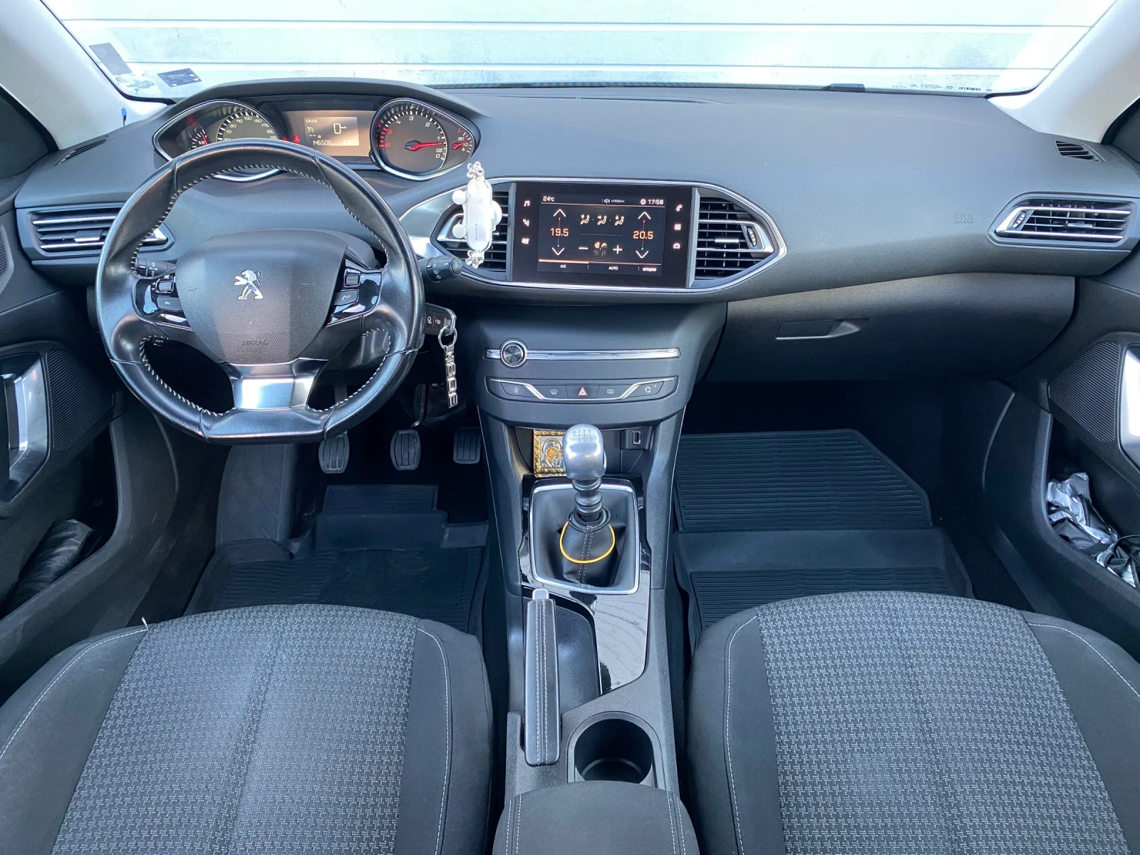 Peugeot 308  - изображение 10
