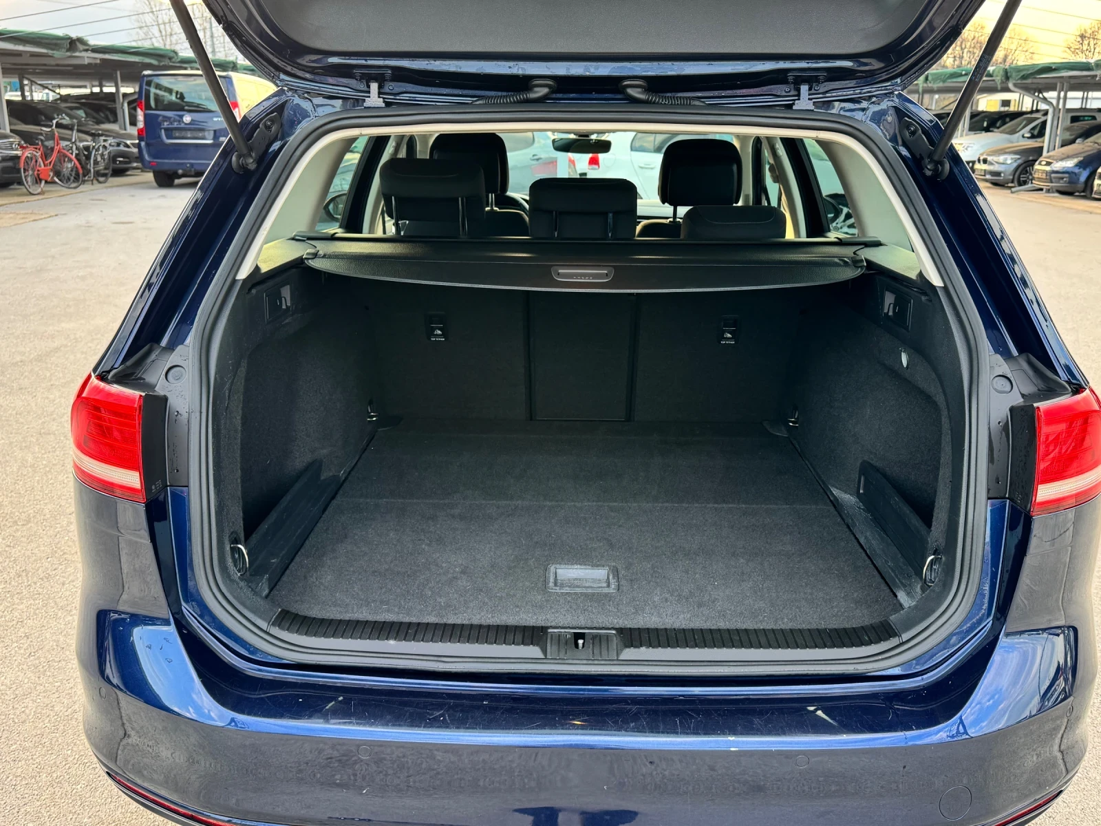 VW Passat 2.0TDI ������ | Mobile.bg � ����������� 10