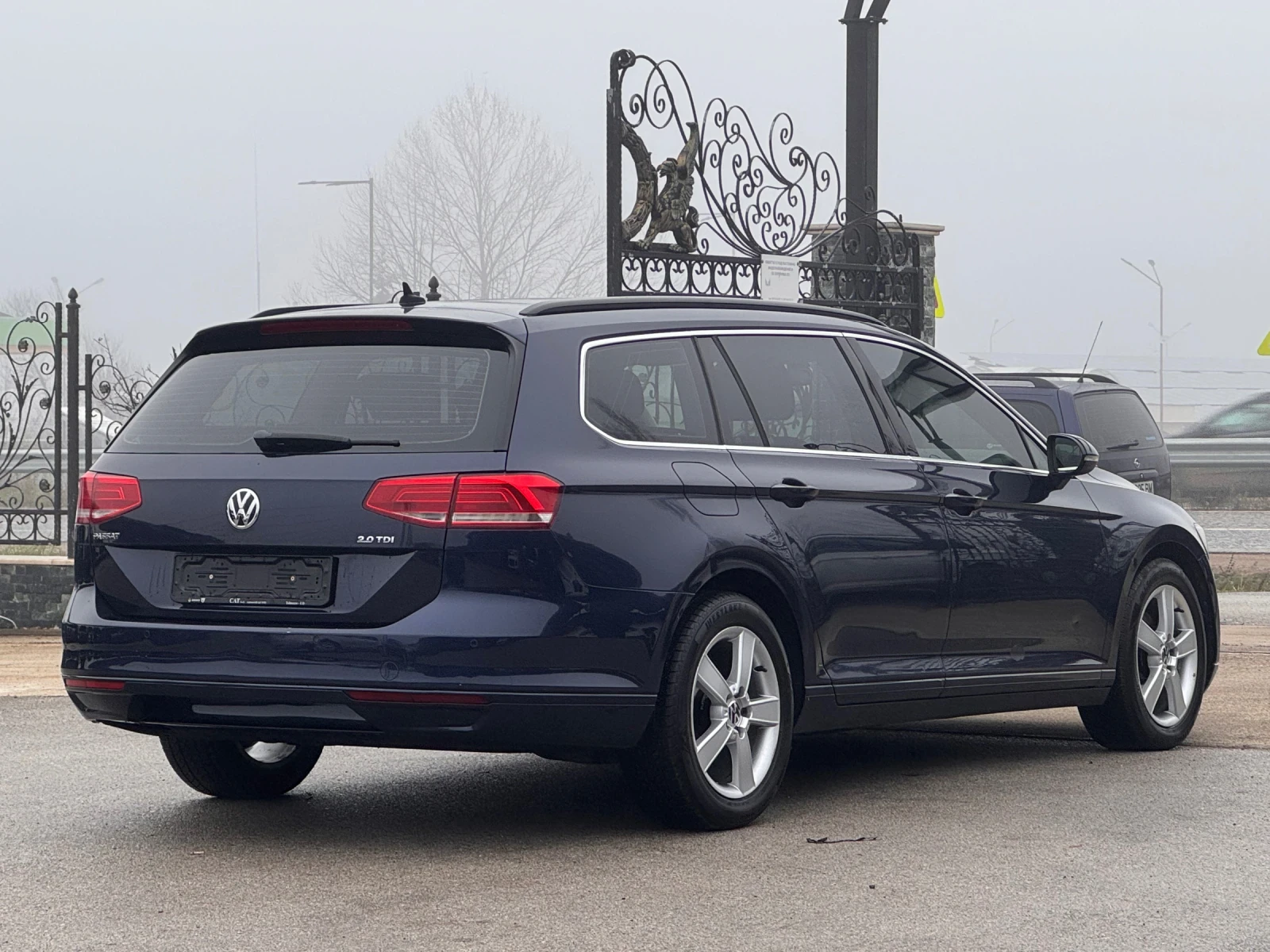 VW Passat 2.0TDI ������ | Mobile.bg � ����������� 15