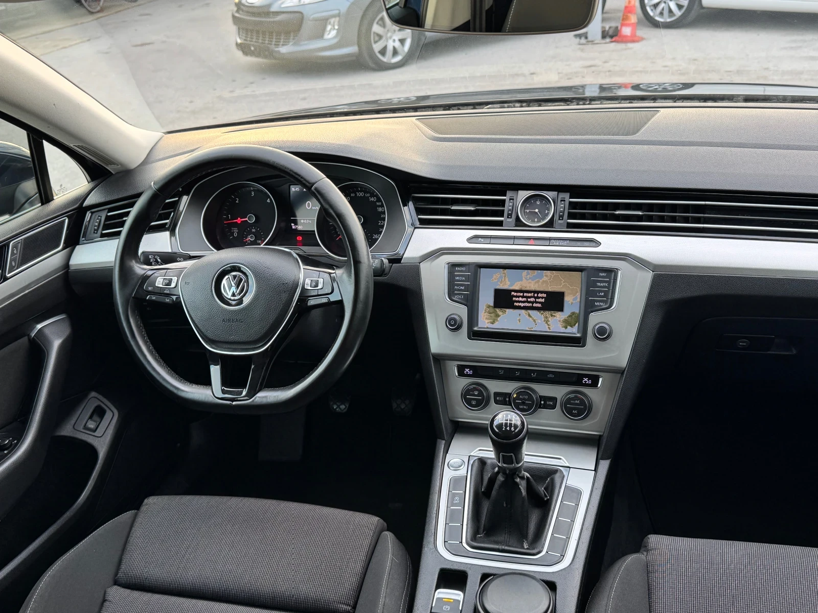VW Passat 2.0TDI ������ | Mobile.bg � ����������� 12