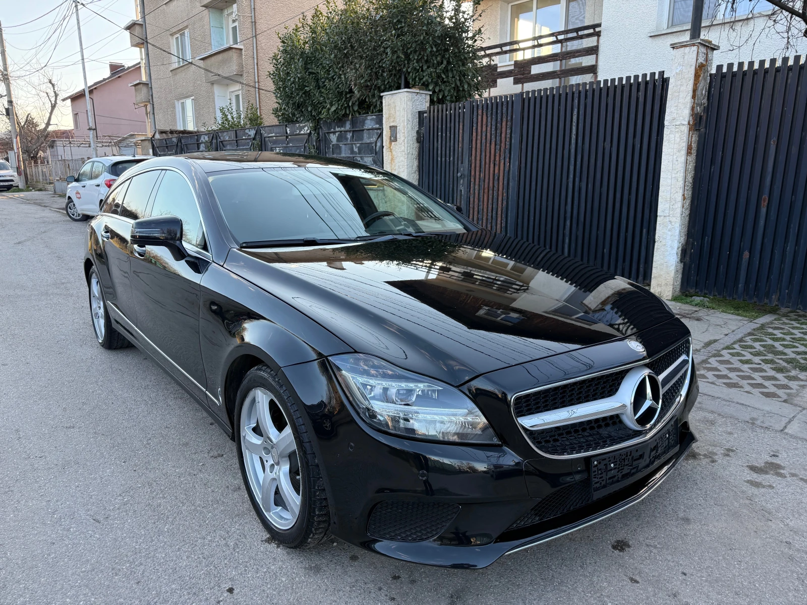 Mercedes-Benz CLS 250 4MATIC FACELIFT  | Mobile.bg � ����������� 2