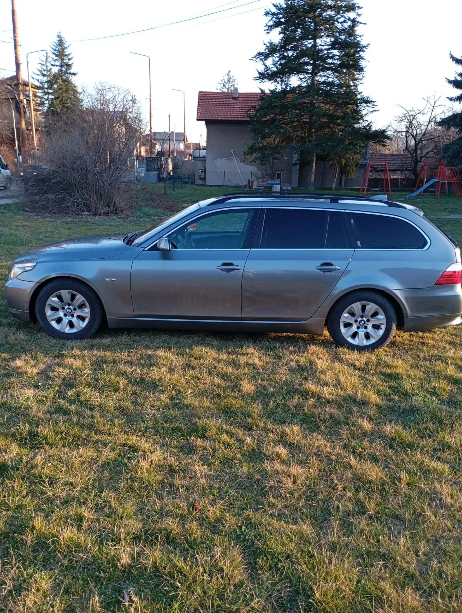 BMW 520 Xenon/head up/soft close, снимка 6 - Автомобили и джипове - 53802810