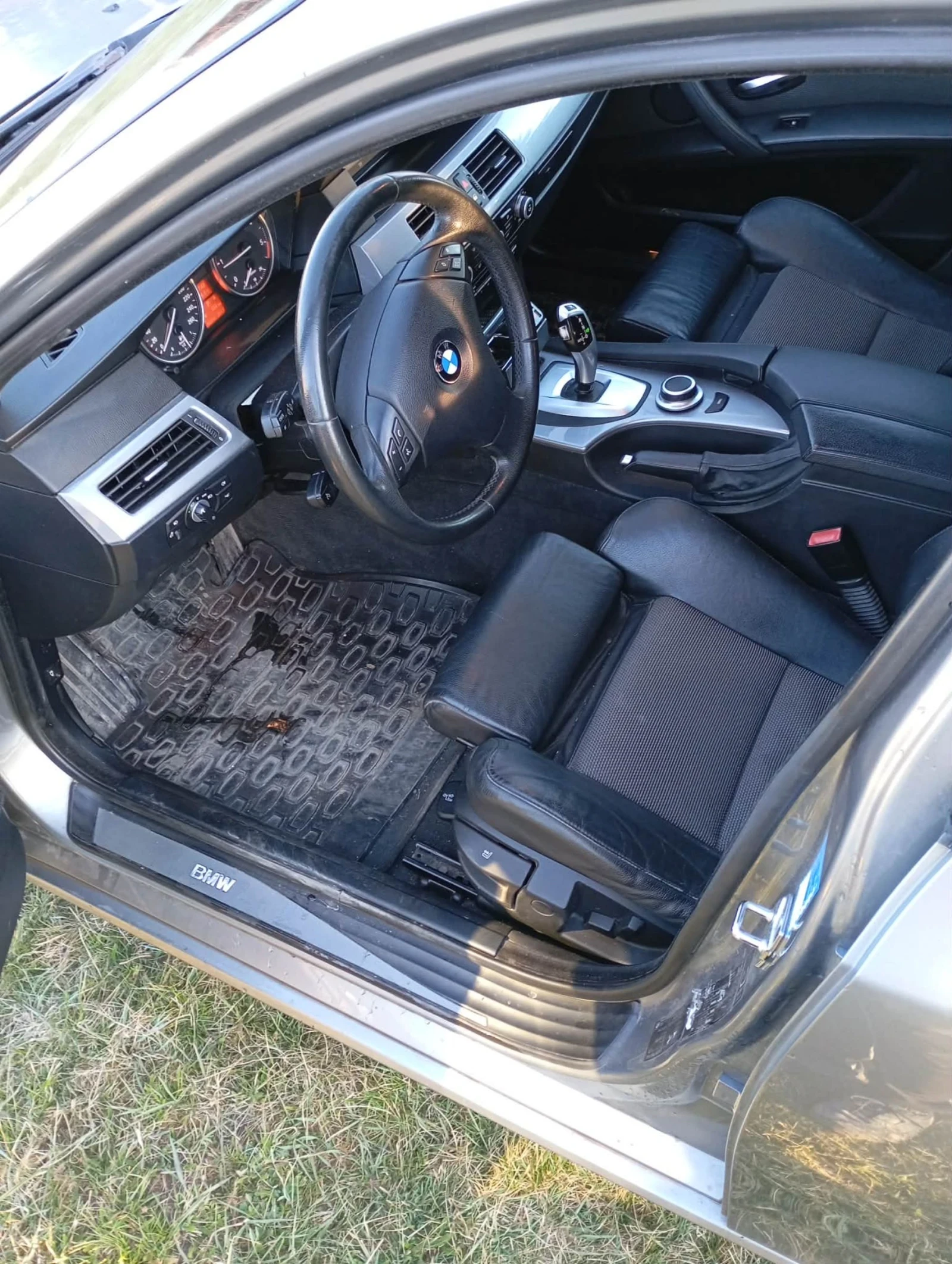 BMW 520 Xenon/head up/soft close, снимка 9 - Автомобили и джипове - 53802810