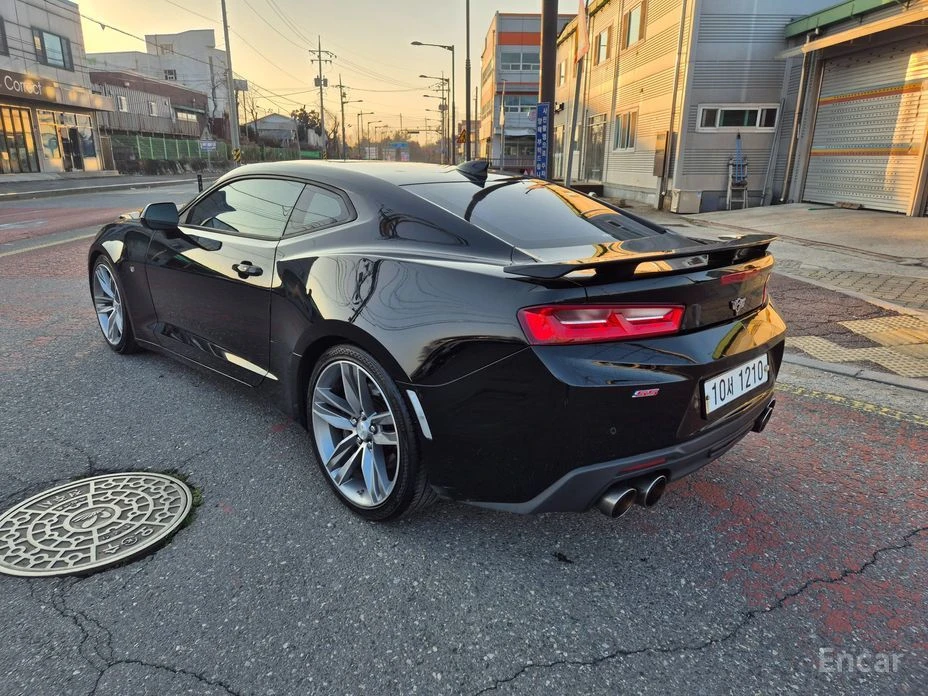 Chevrolet Camaro SS 6.2 V8* BOSE* HEAD-UP* ОБДУХВАНЕ* ПОДГРЕВ* , снимка 4 - Автомобили и джипове - 53948555