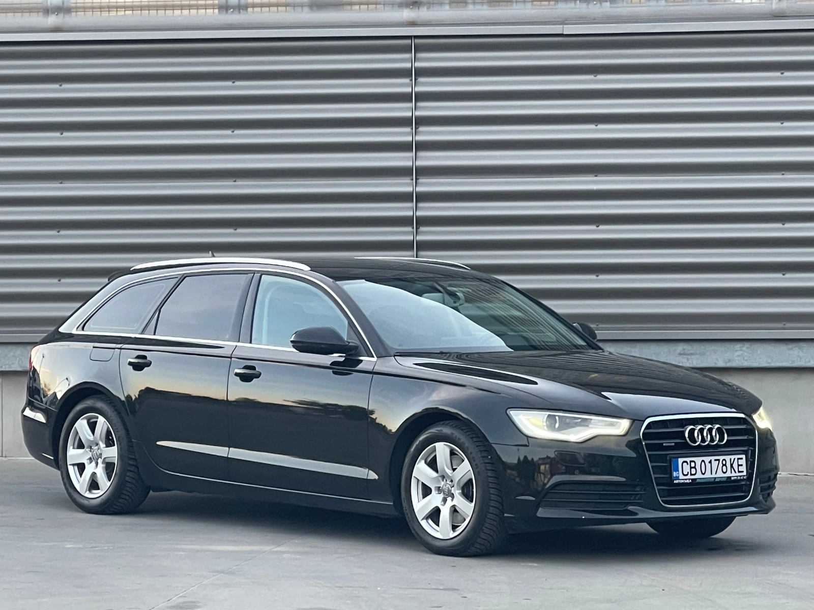 Audi A6 C7 AVANT 3.0 TDI 245 К.С. QUATTRO АВТОМАТИК 2012