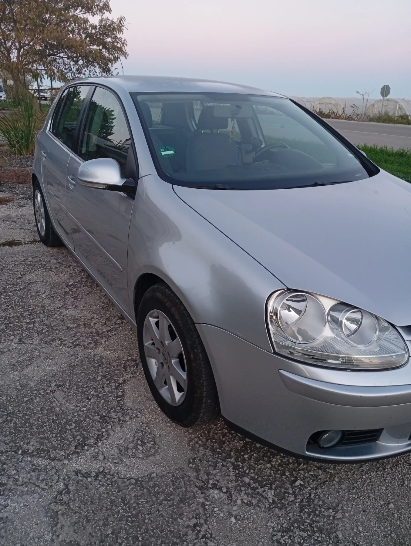 VW Golf 5, снимка 2 - Автомобили и джипове - 54582093
