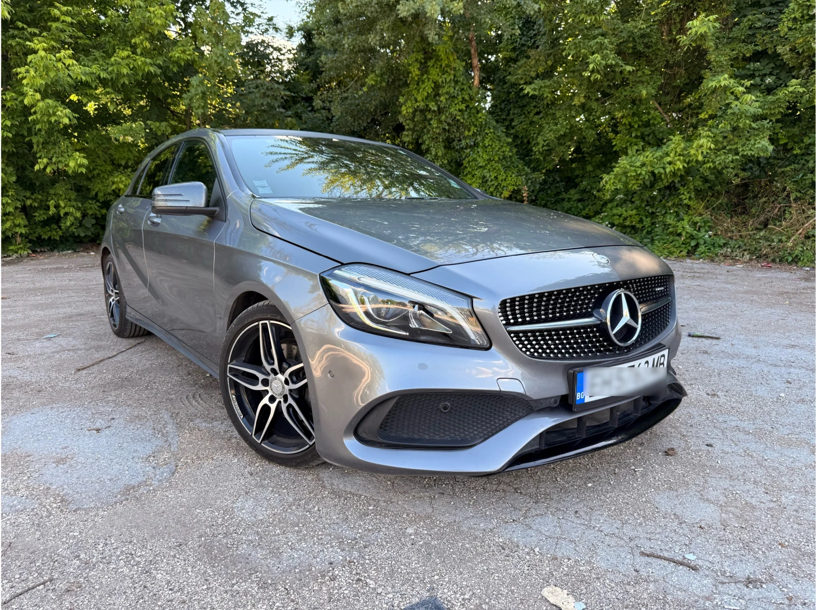 Mercedes-Benz A 200 A 200D AMG Pack