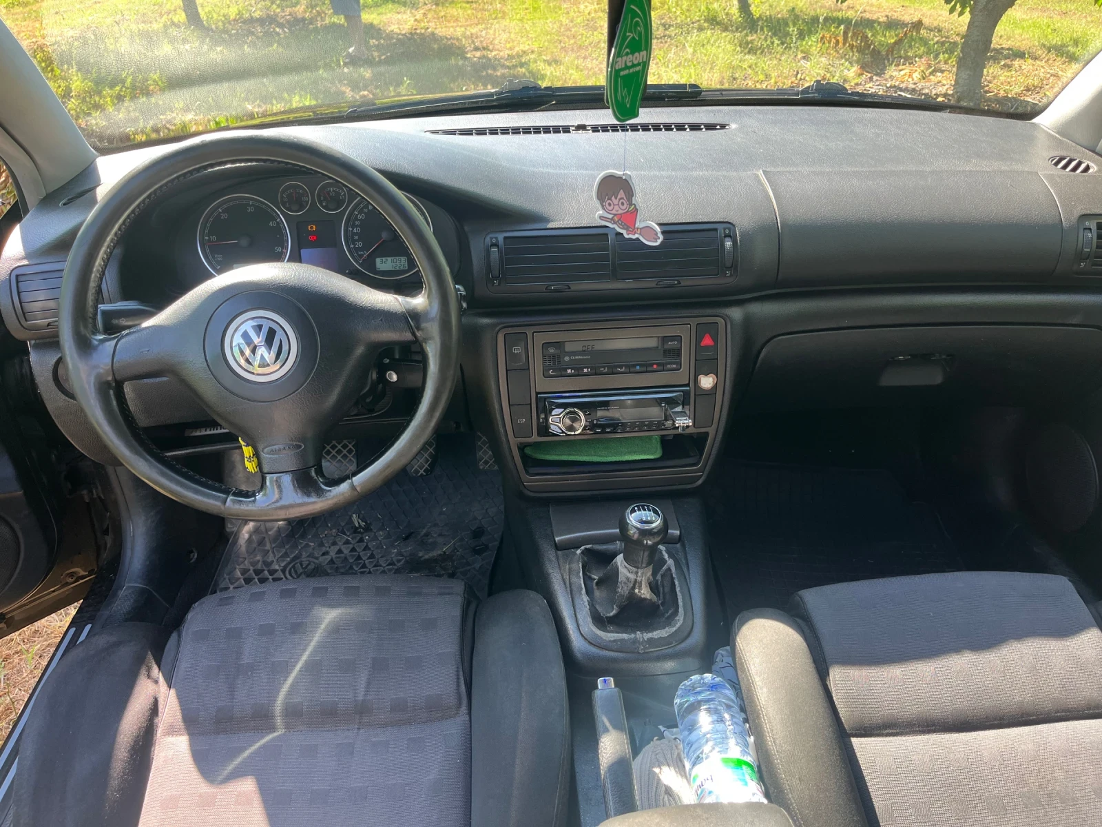 VW Passat 1.9 TDI 131 kc, снимка 8 - Автомобили и джипове - 54985632