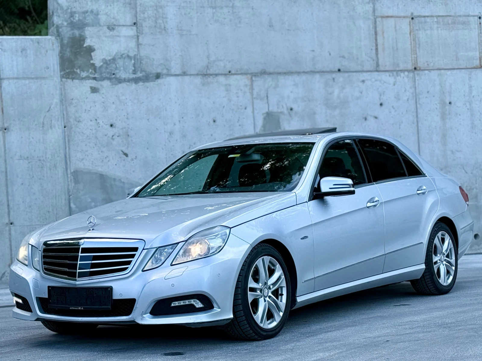 Mercedes-Benz E 350 CDI 4matic/Distronic/NAVI/FULL FULL