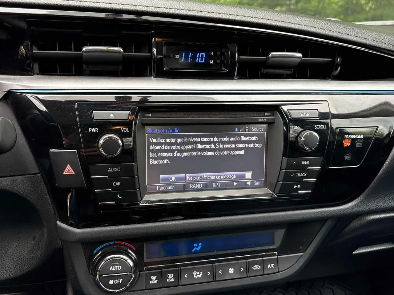 Toyota Corolla * 4dr Sdn CVT S * АВТОКРЕДИТ БЕЗ ПЪРВОНАЧАЛНА * , снимка 9 - Автомобили и джипове - 55070275