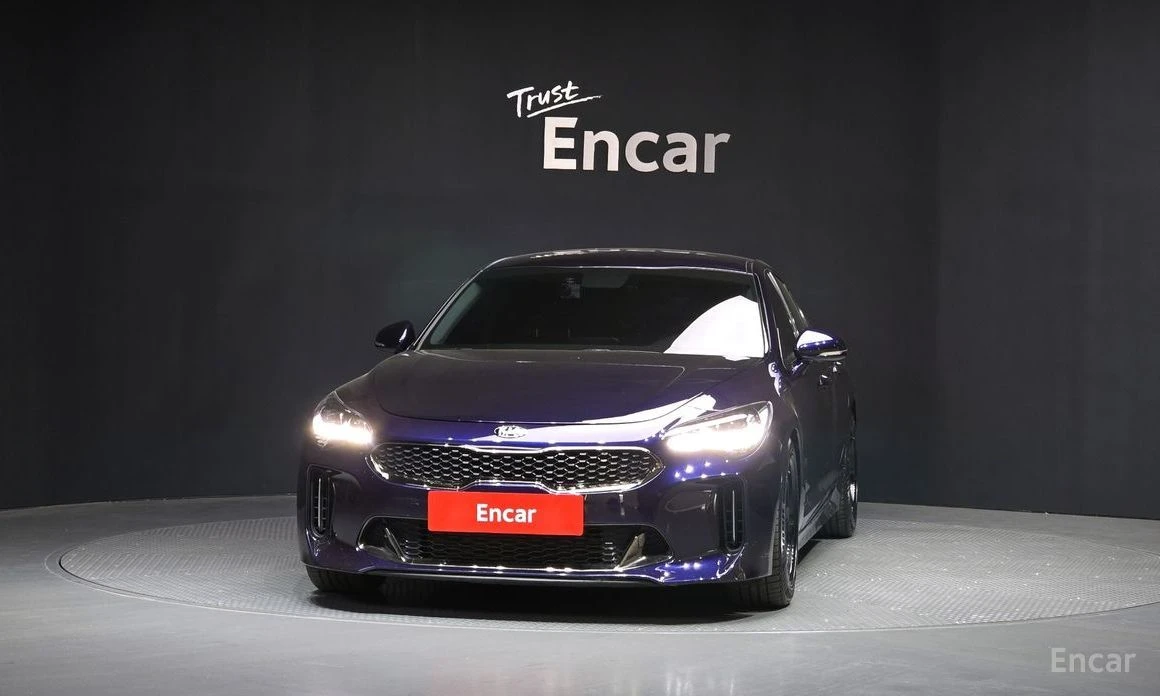 Kia Stinger, снимка 3 - Автомобили и джипове - 55174137