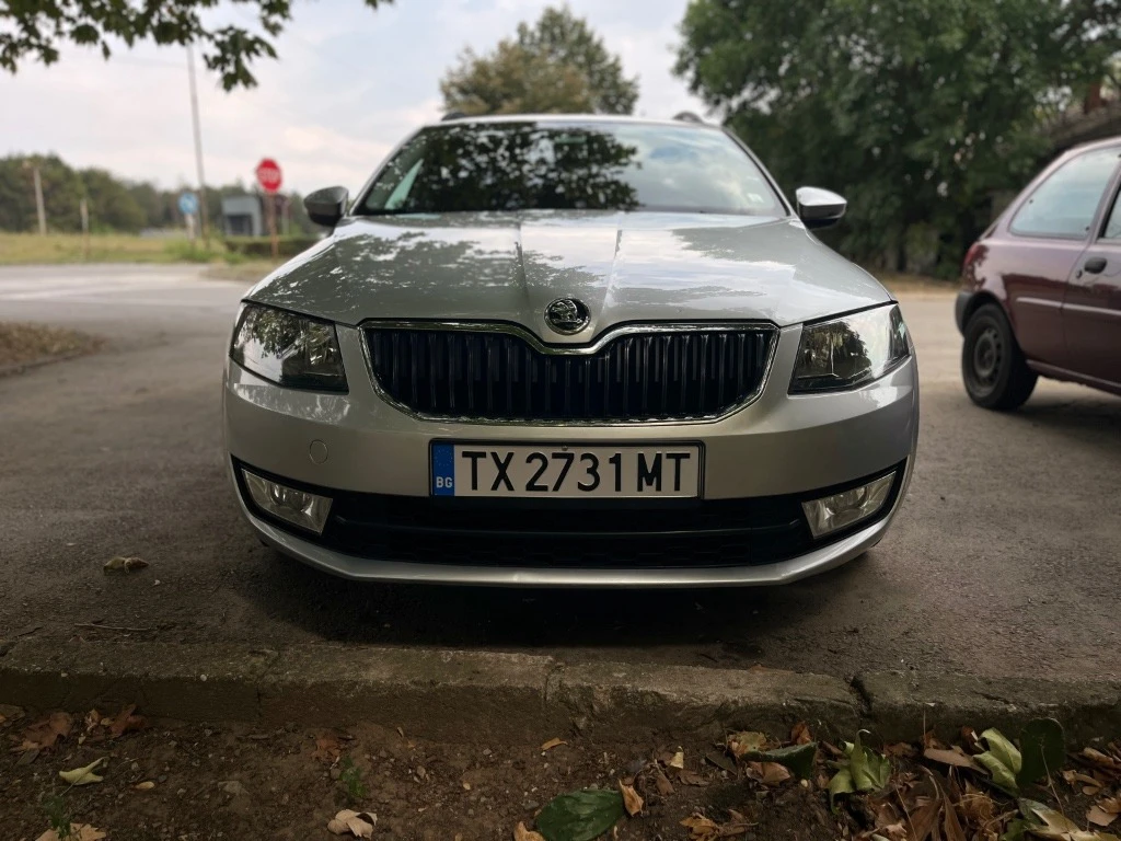 Skoda Octavia 1.6 TDI, снимка 3 - Автомобили и джипове - 55206880