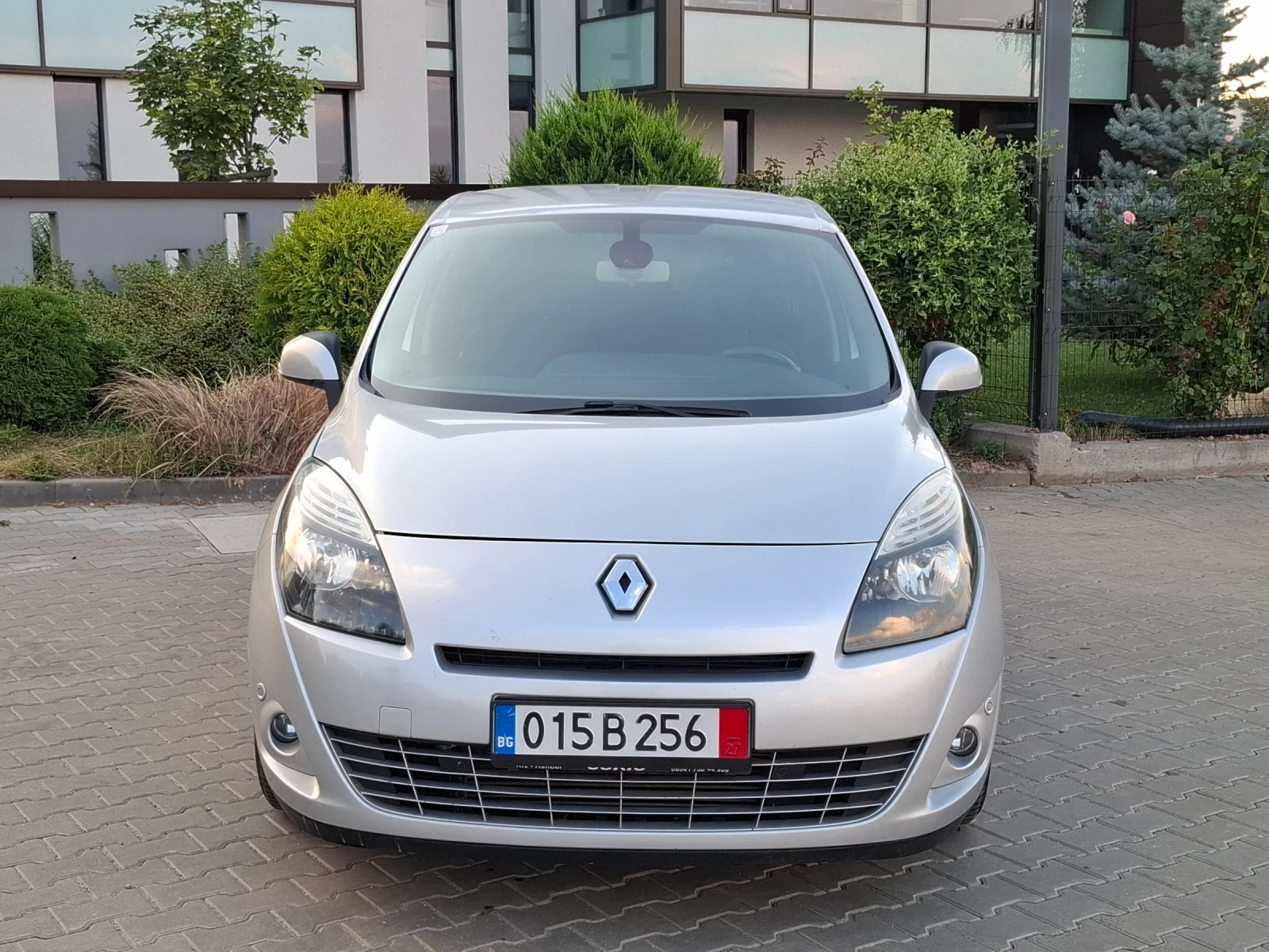 Renault Grand scenic 1.5TDCI* (110��)* 7-������* HOB BHOC* *  | Mobile.bg � ����������� 5