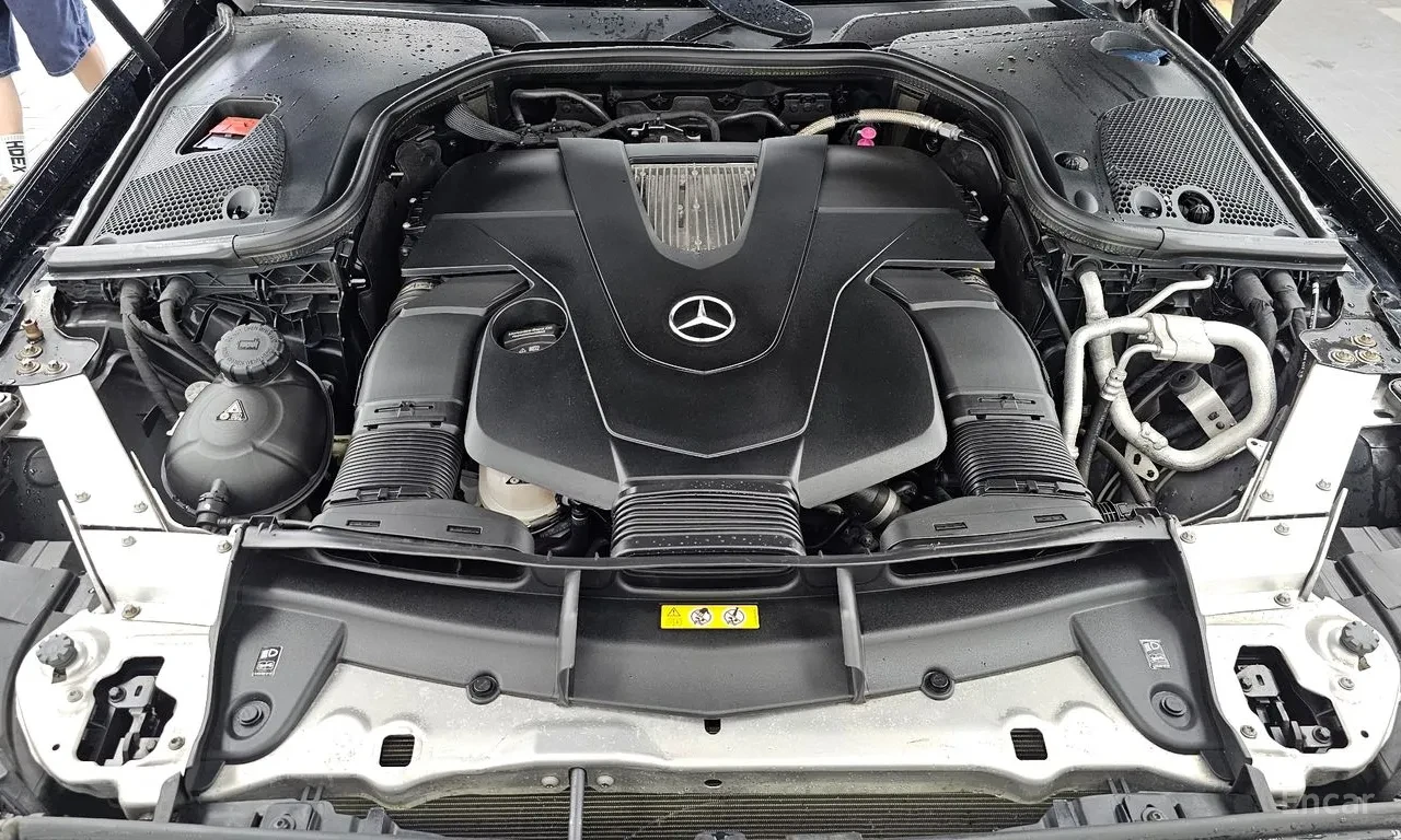 Mercedes-Benz E 450 4MATIC* �����* ������* ��������� | Mobile.bg � ����������� 17