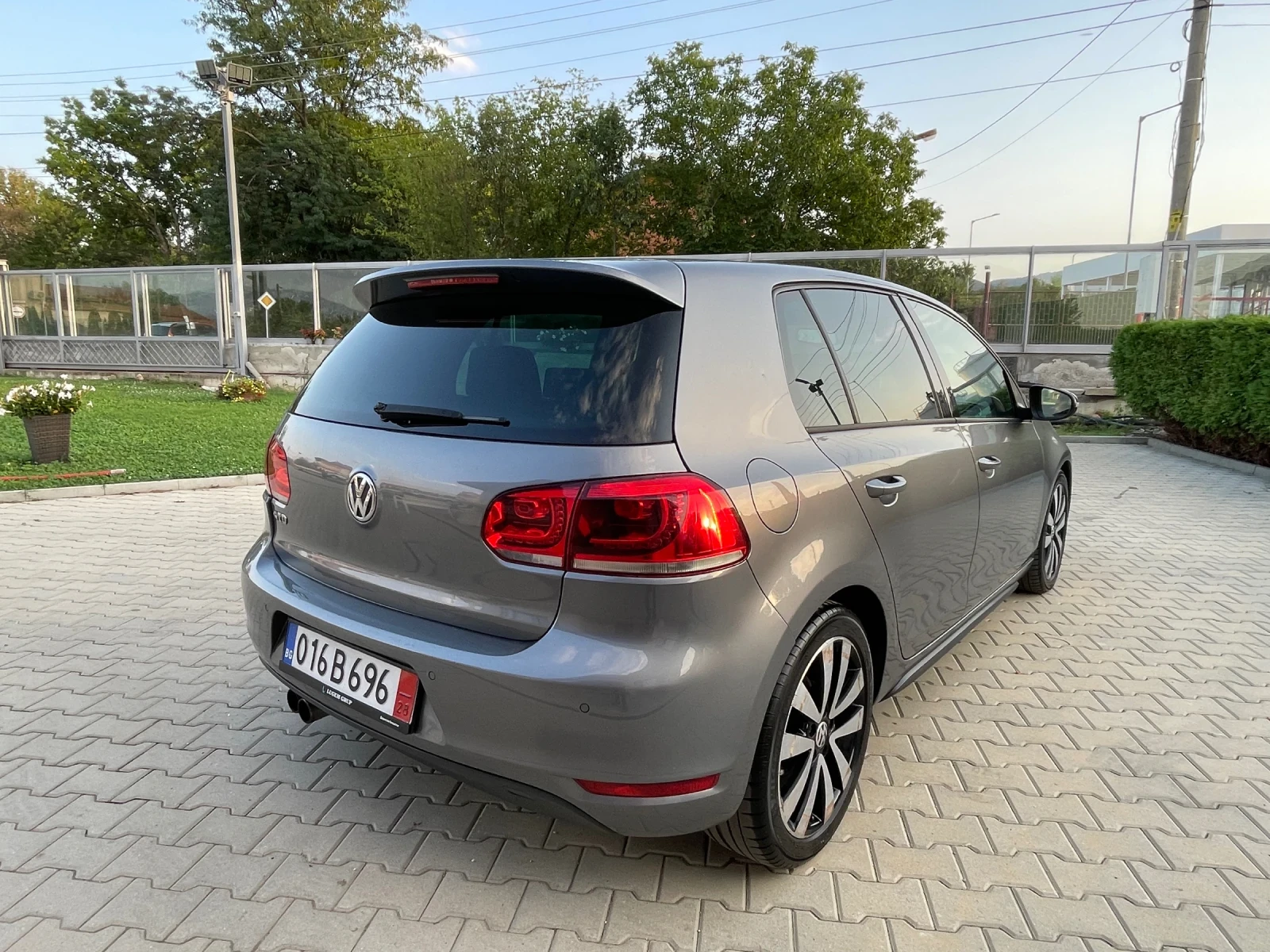 VW Golf 2.0 GTD 170 коня, снимка 5 - Автомобили и джипове - 55943310