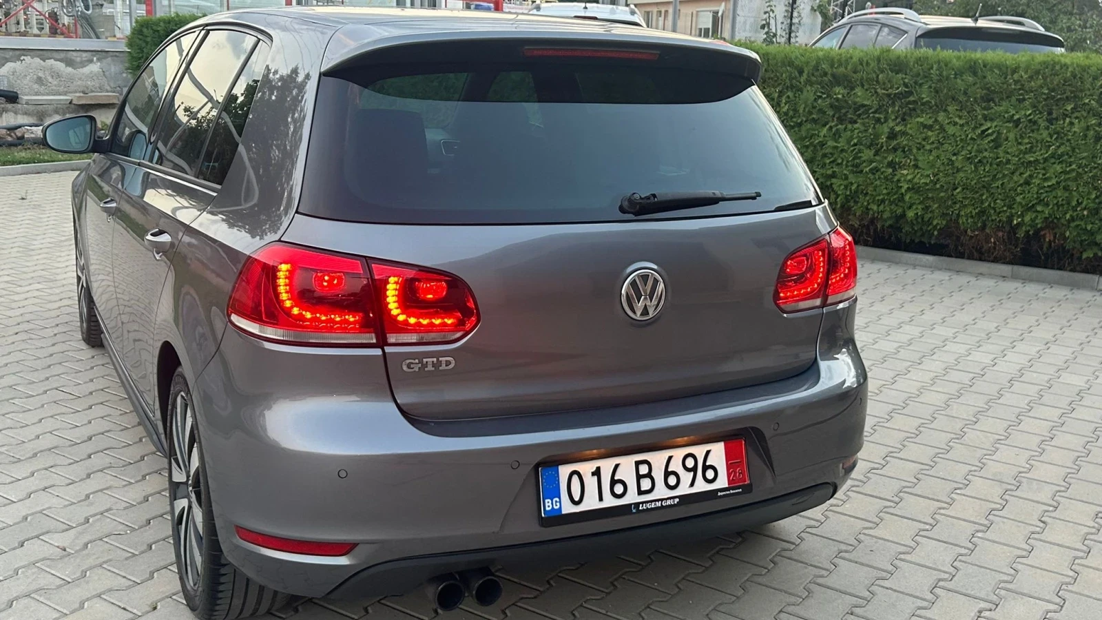 VW Golf 2.0 GTD 170 коня, снимка 12 - Автомобили и джипове - 55943310