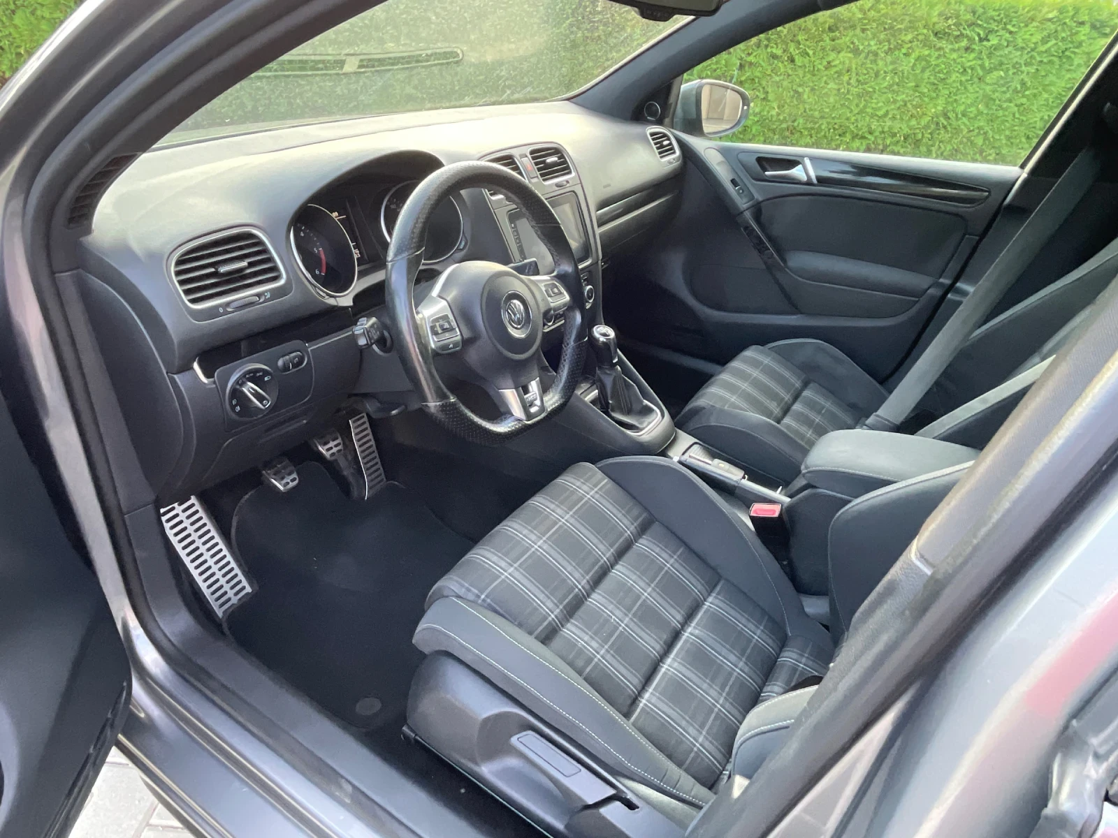 VW Golf 2.0 GTD 170 коня, снимка 9 - Автомобили и джипове - 55943310