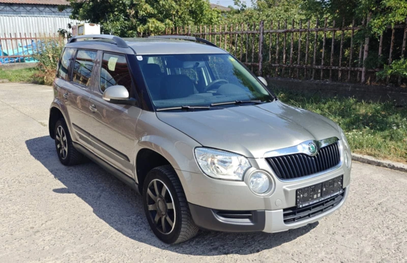 Skoda Yeti 1.2i, снимка 3 - Автомобили и джипове - 51782713