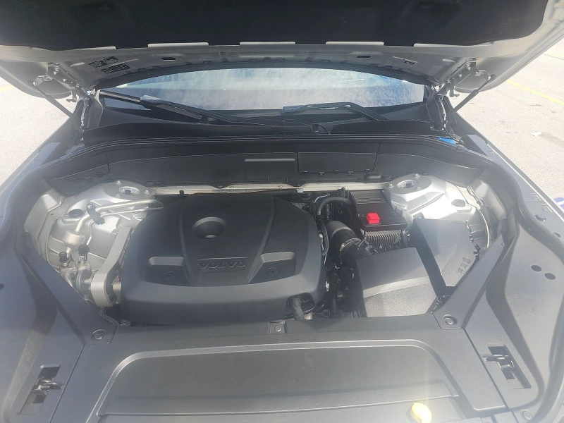Volvo Xc90 MOMENTUM* ДИГИТАЛНО* ТАБЛО* САМОПАРКИРАНЕ* МЪРТВА*, снимка 16 - Автомобили и джипове - 52699684