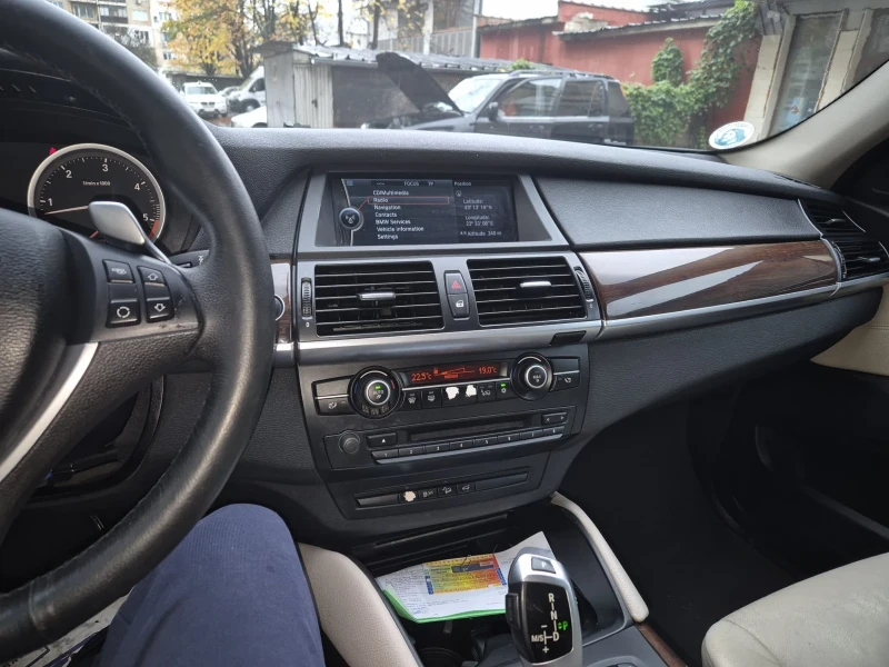 BMW X6, снимка 10 - Автомобили и джипове - 52676207