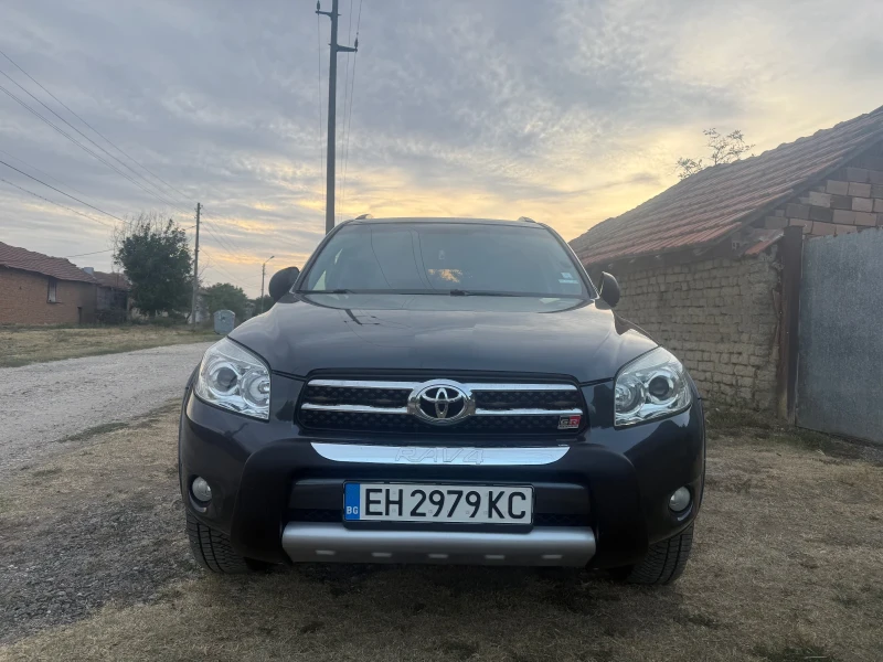 Toyota Rav4 2.2 dcat, снимка 2 - Автомобили и джипове - 53207646