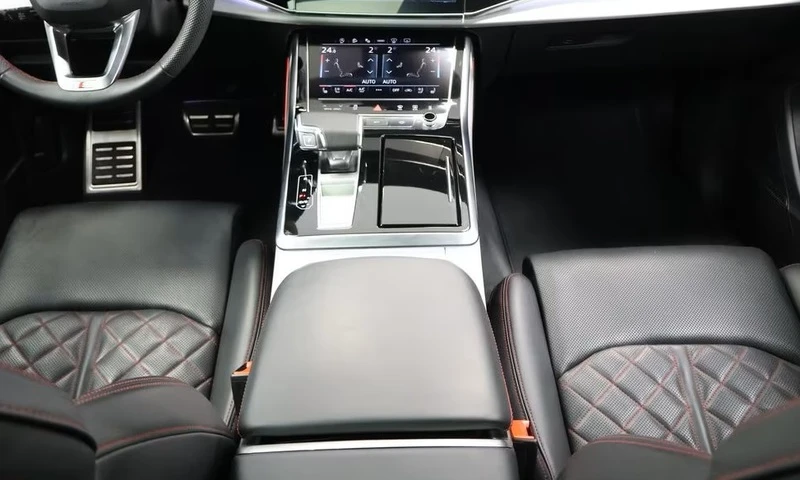 Audi Q8 50TDI Quattro S-Line, снимка 7 - Автомобили и джипове - 53339757