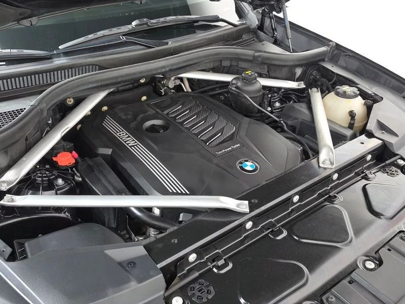 BMW X5 xDrive 40i xLine| 335к.с.| ВКЛ.ТЕХНОТЕСТ, снимка 6 - Автомобили и джипове - 55582261