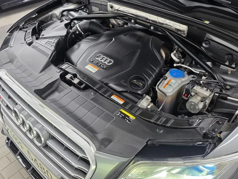 Audi Q5 3.0 TDI Quattro - САМО 30% АВАНС , снимка 6 - Автомобили и джипове - 56007927