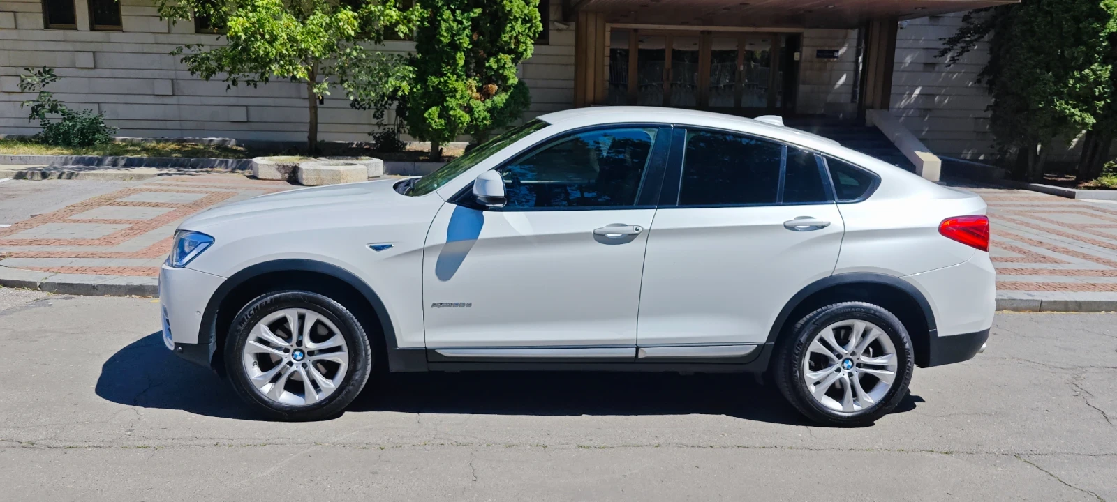 BMW X4 2.0 D X Drive - изображение 9