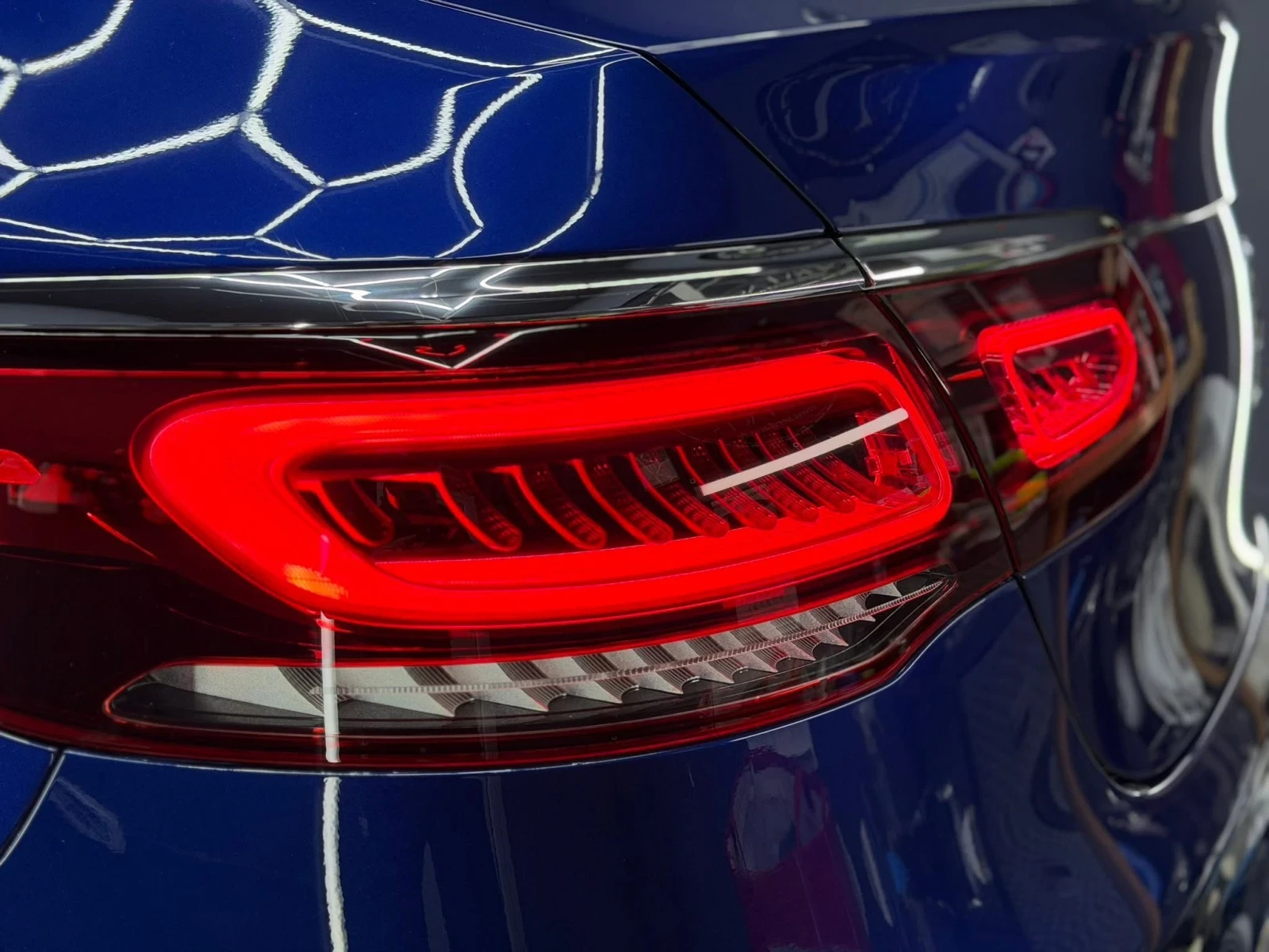 Mercedes-Benz GLC 220  Coupe Гаранционен автомобил , снимка 3 - Автомобили и джипове - 49882424